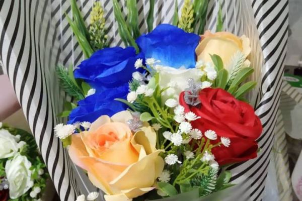 bouquet-palu-florist-9030E8E23-8611-3437-B150-17301AF5BC64.jpg
